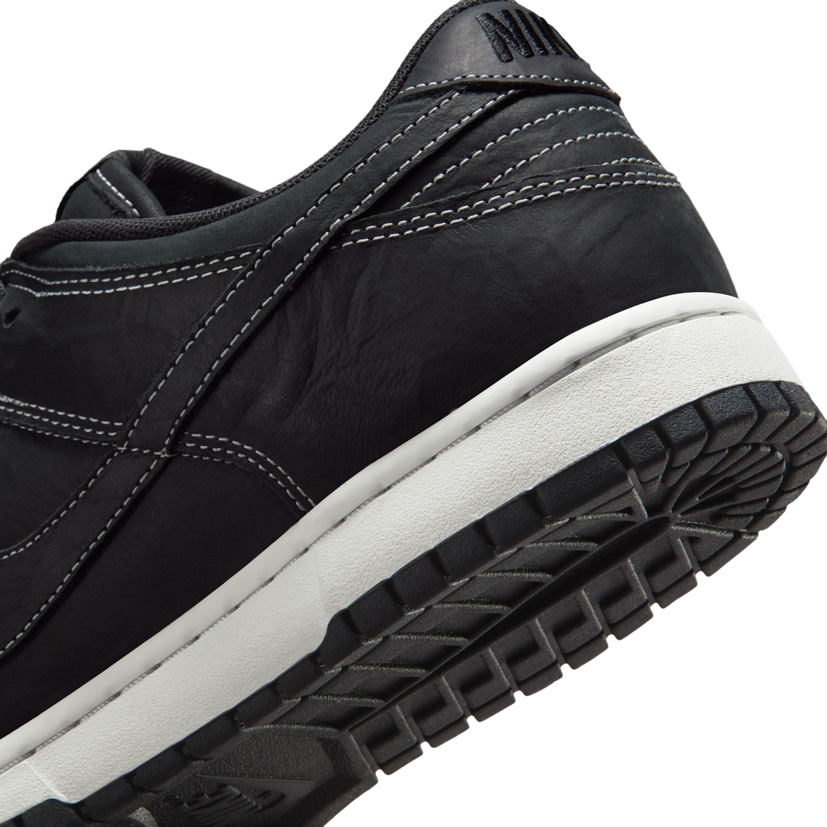 Nike Dunk Low Off Noir Summit White | IO4550-001