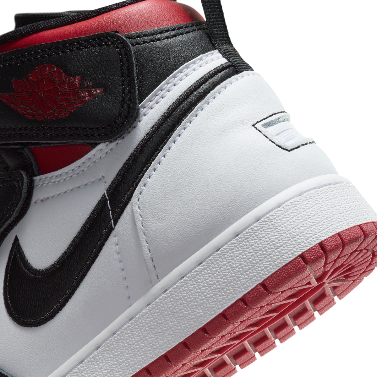 Jordan 1 High FlyEase Gym Red Black Toe (GS)