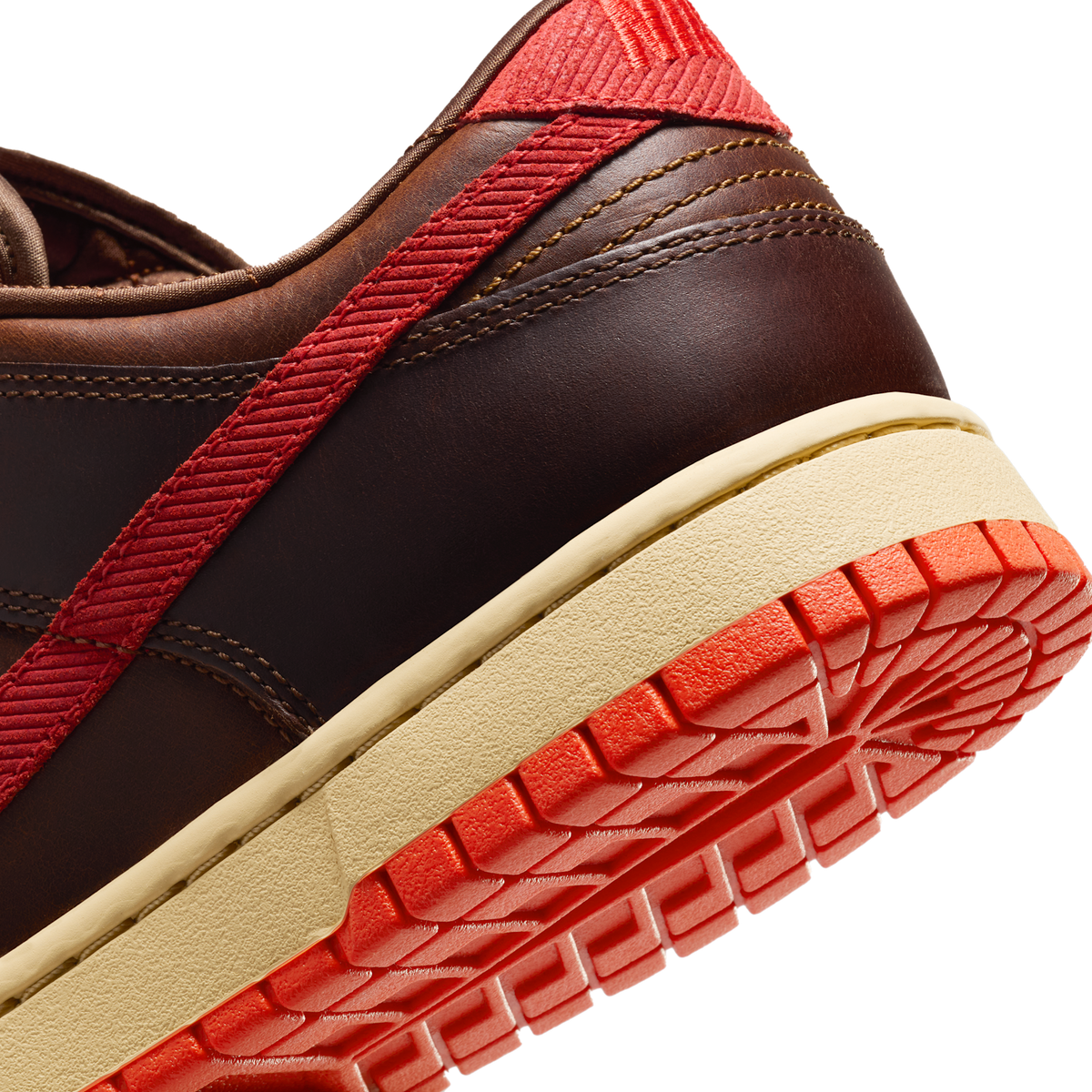 Nike Dunk Low Retro Light British Tan | HQ3448-262