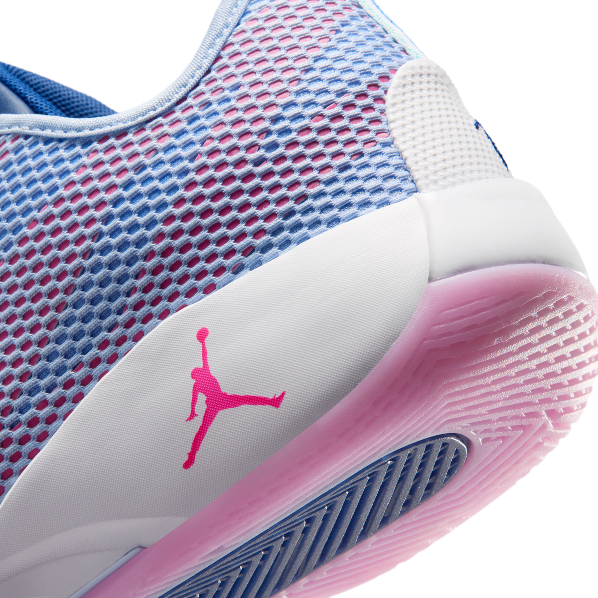 Jordan Luka .77 Familia
