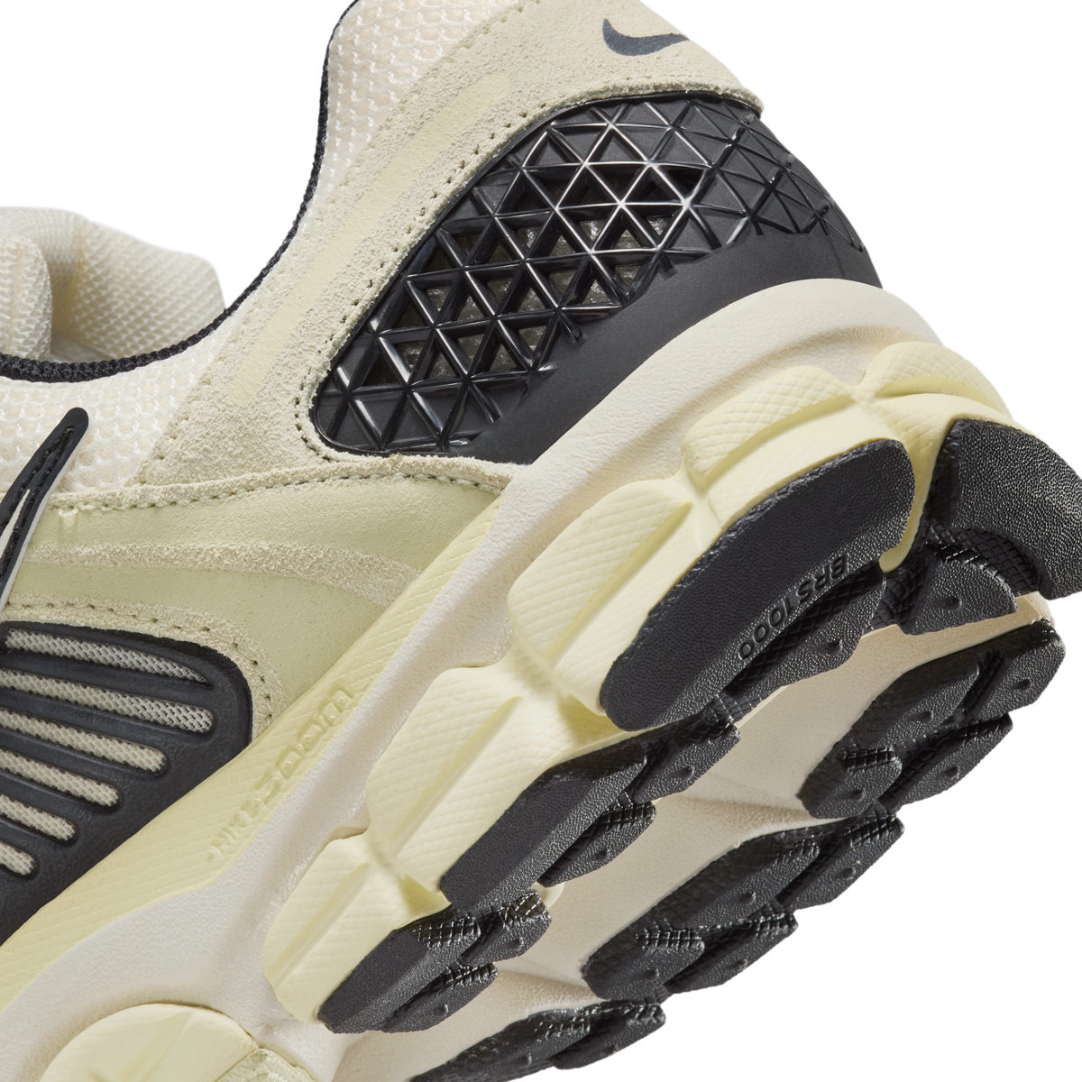 Nike Zoom Vomero 5 Alabaster Black