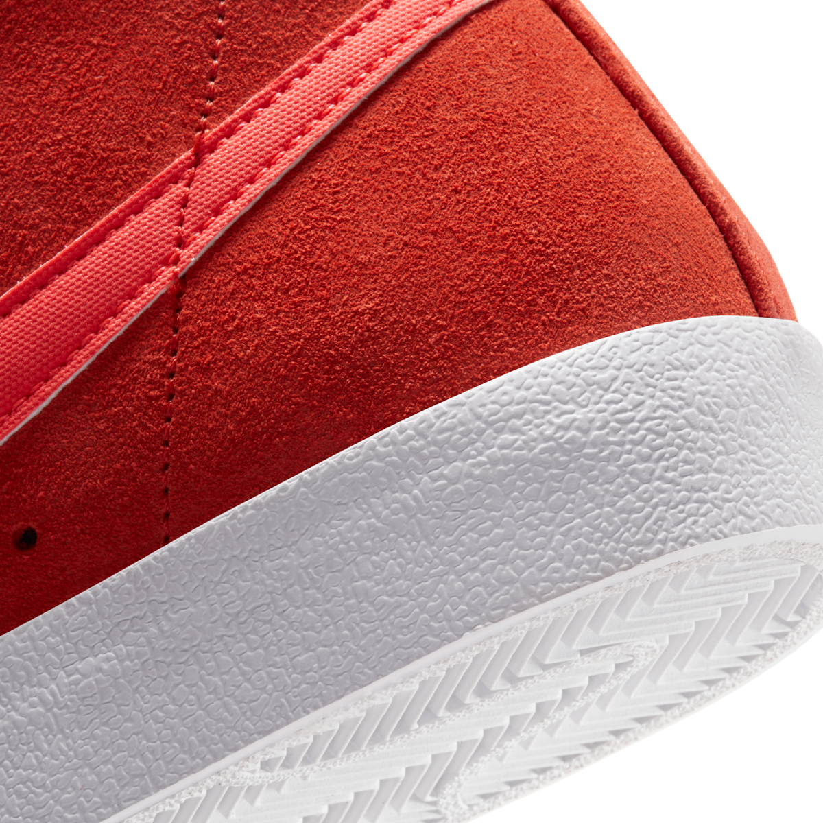 Nike Blazer Mid 77 Mantra Orange