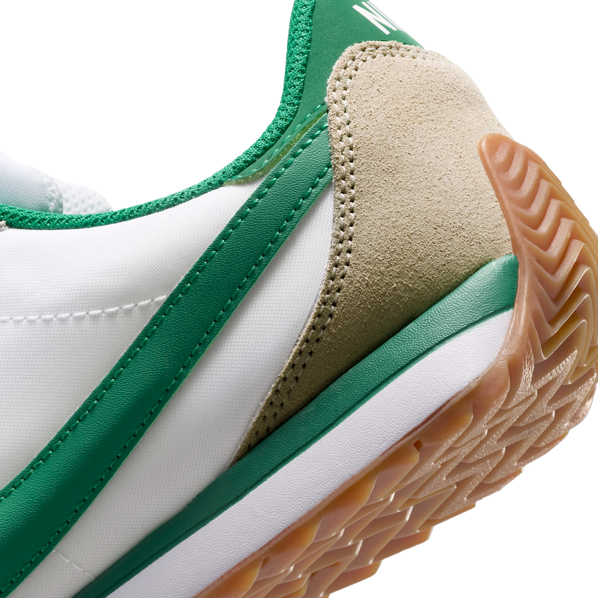 Nike Pacific White Malachite Gum (GS)