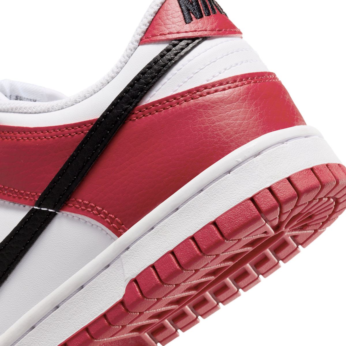 Nike Dunk Low Black Toe (GS) | HF9980-600