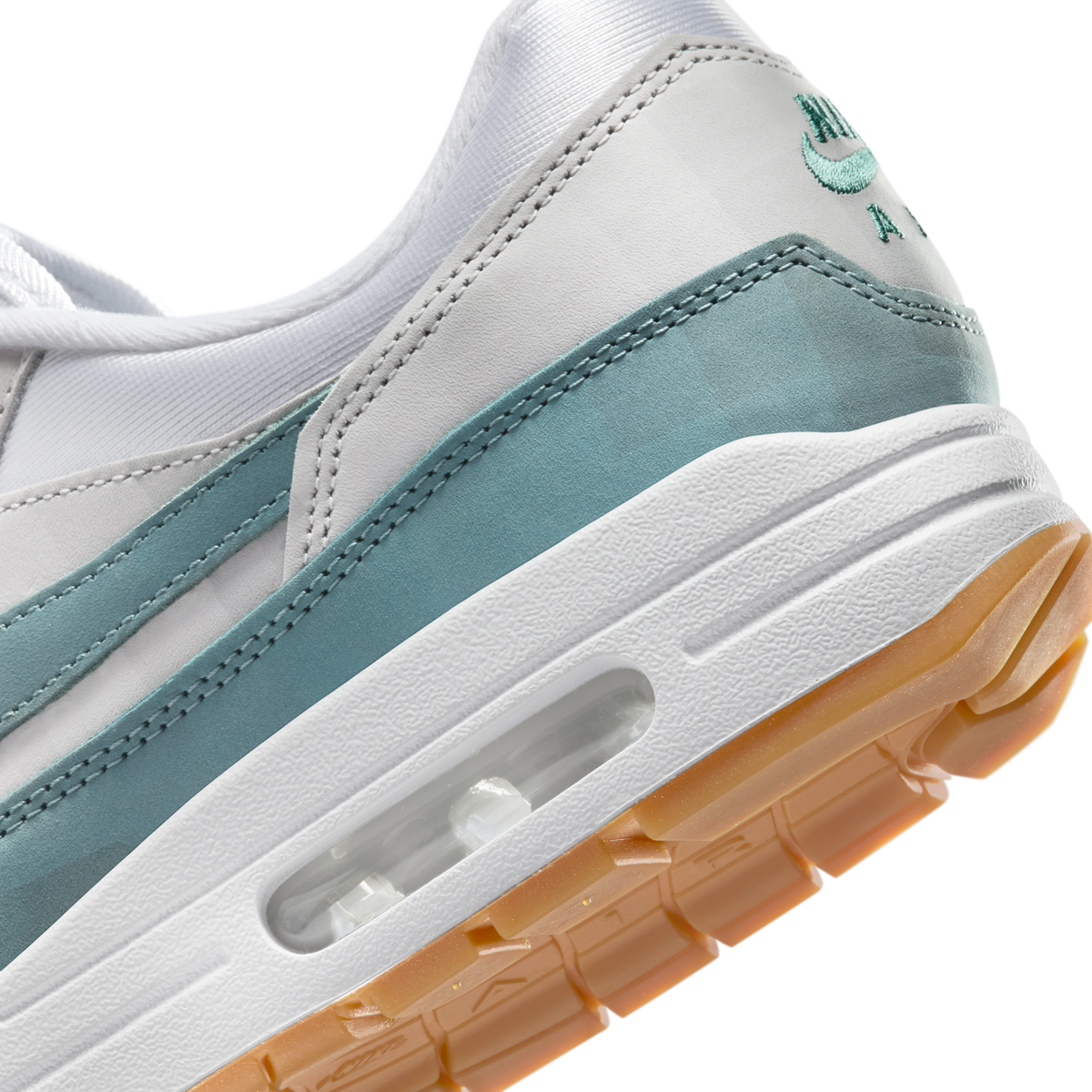 Nike Air Max 1 .SWOOSH Low Poly Adventure