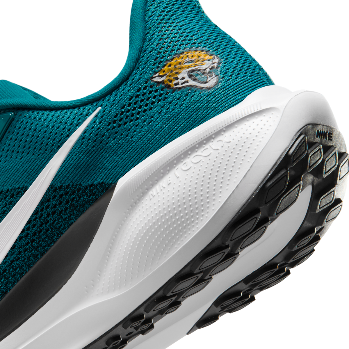 Nike Air Zoom Pegasus 41 Jacksonville Jaguars (2025) | IB3196-400