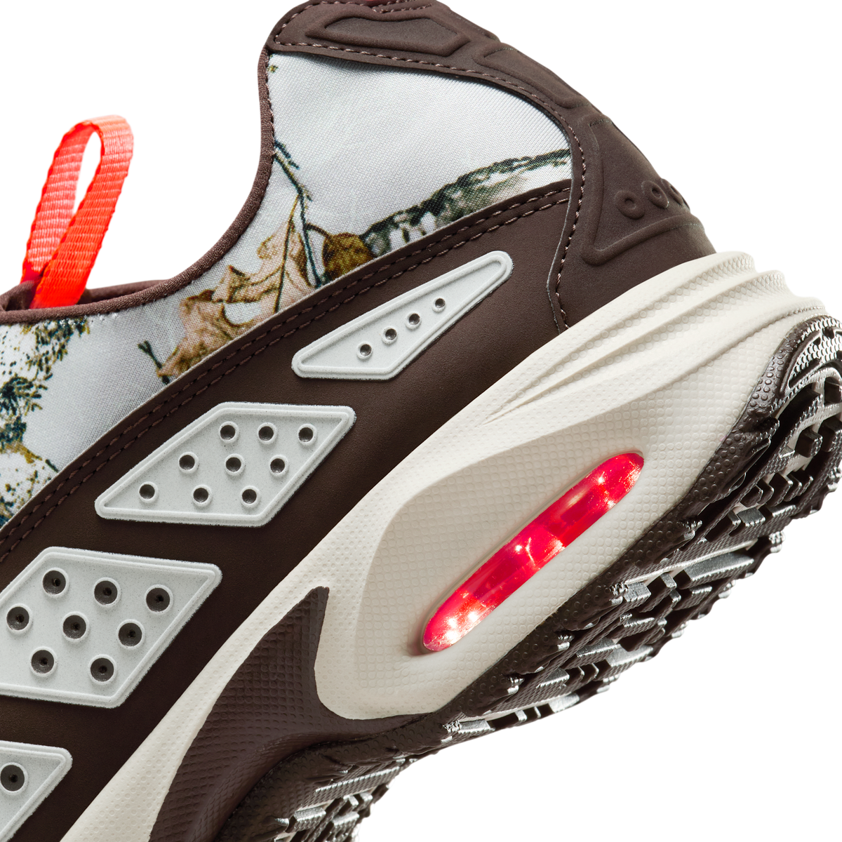 Nike Air Max Sunder Realtree Camo Light Orewood Brown (Women's) | IB2476-100