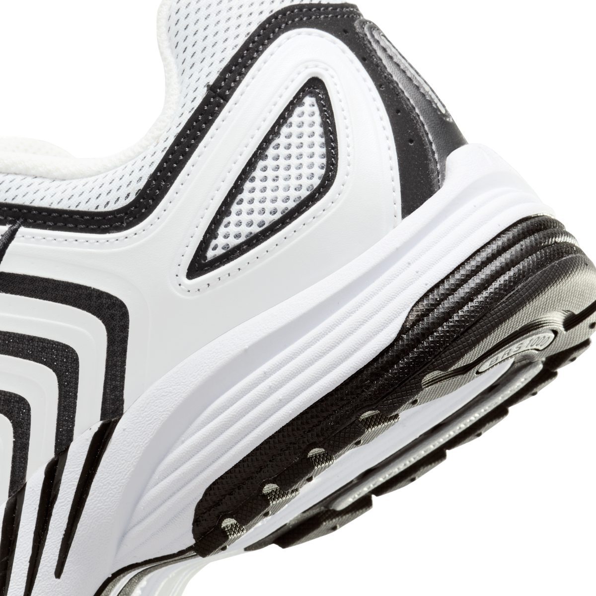 Nike Air Peg 2K5 White Black | FJ1909-100