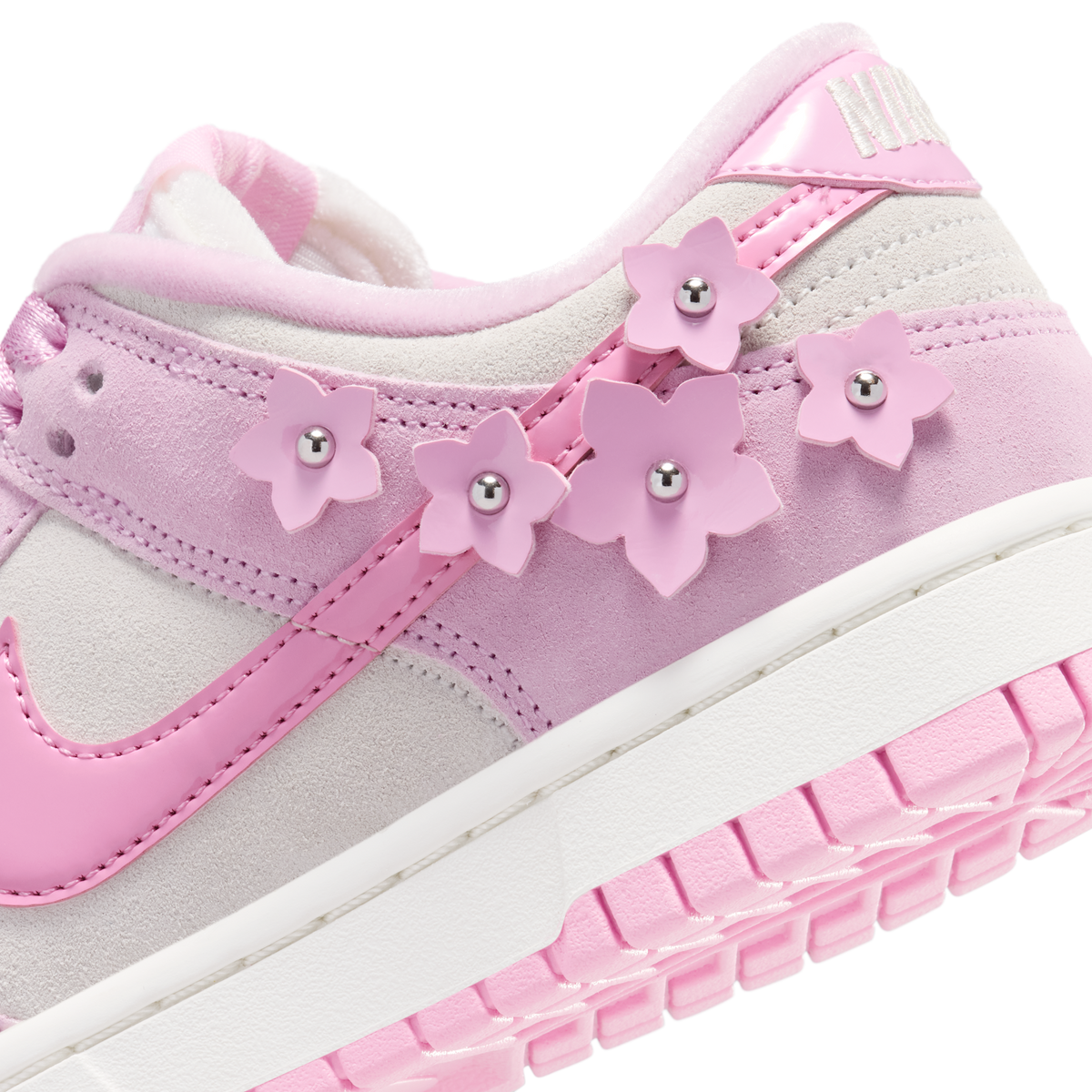 Nike Dunk Low SE Florette Pink Foam (Women's)