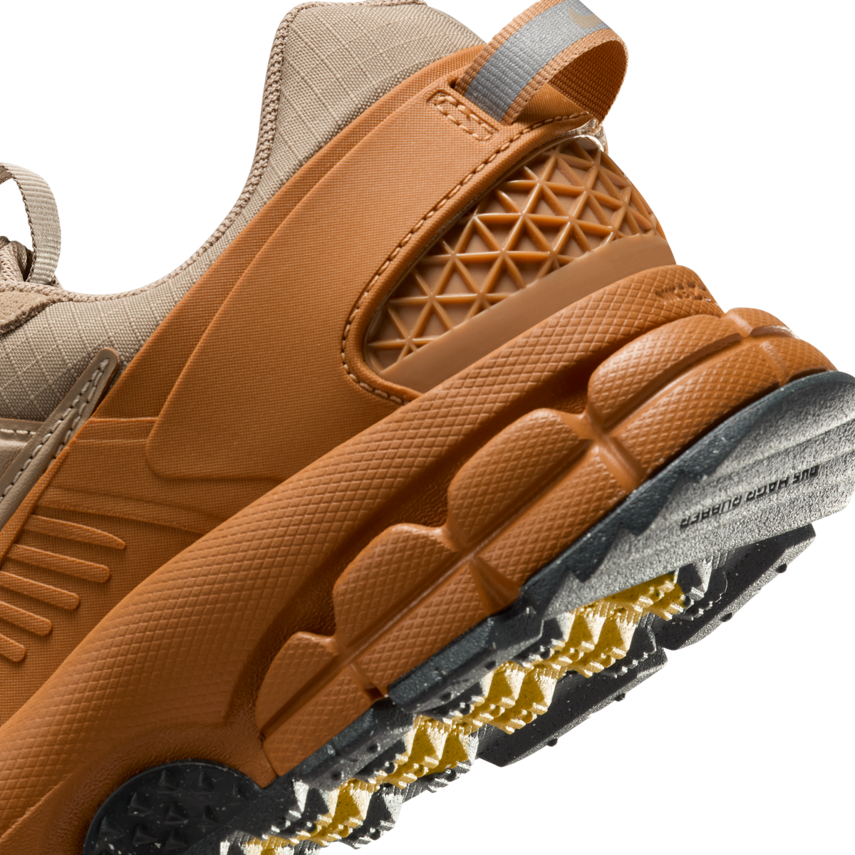 Nike Zoom Vomero 5 Roam Flax (Women's)