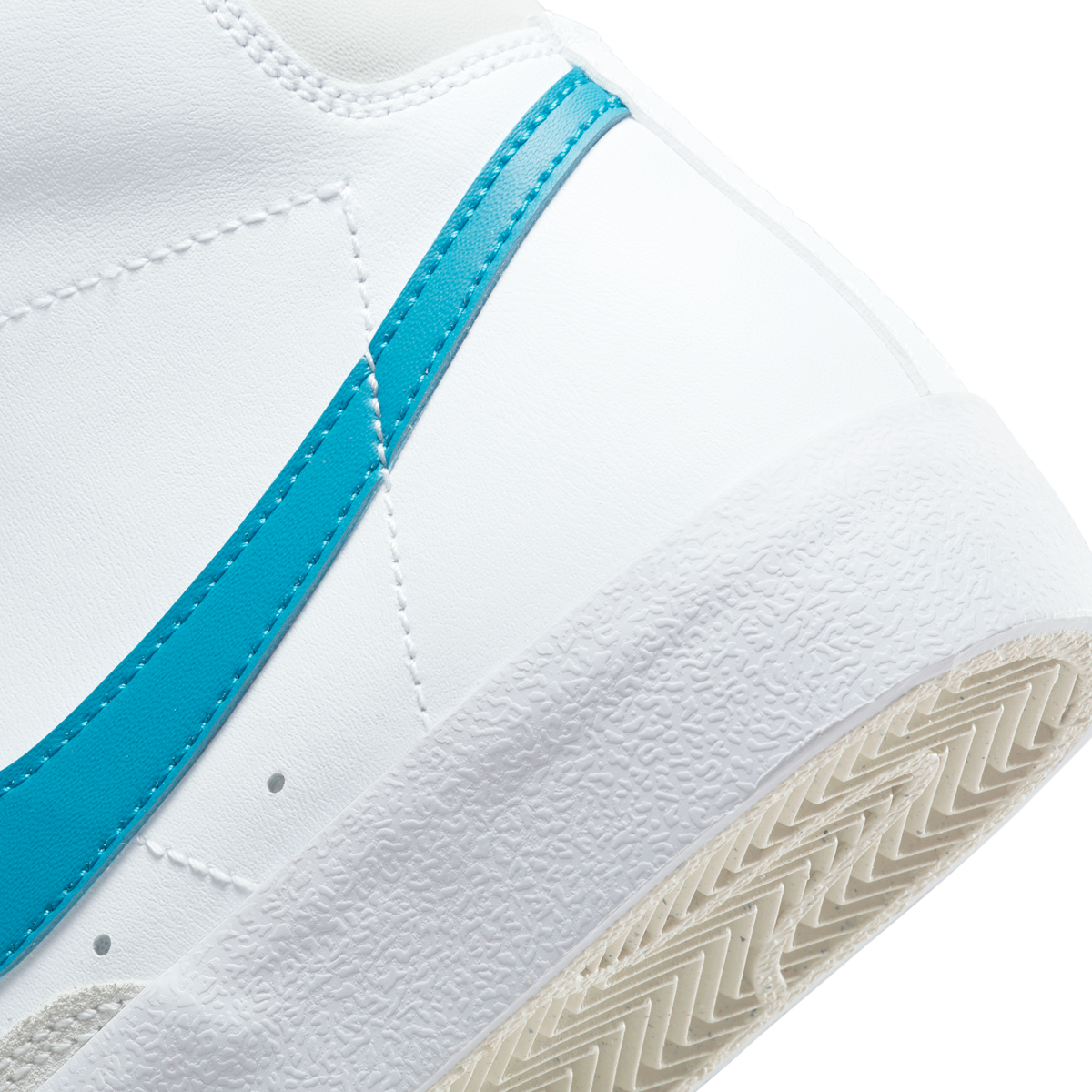 Nike Blazer Mid 77 White Laser Blue (GS)
