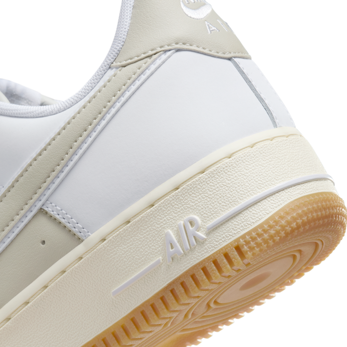 Nike Air Force 1 Low '07 White Sail Light Silver Gum