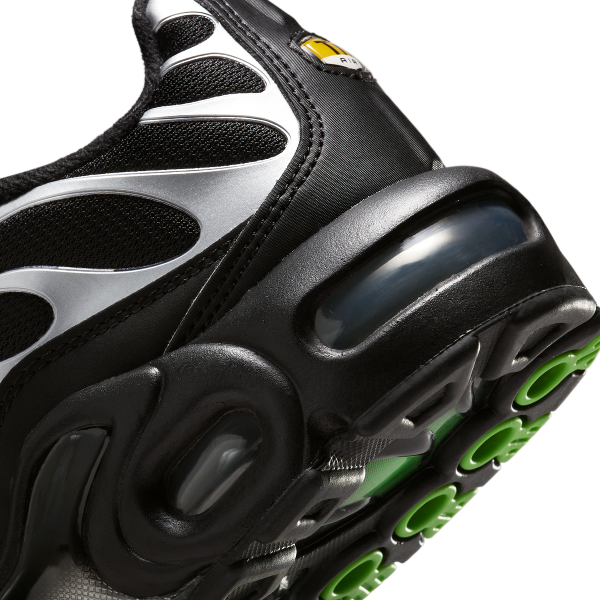 Nike Air Max Plus Black Green Strike Metallic Silver (GS)
