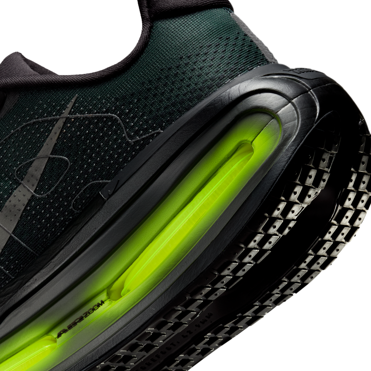 Nike Vomero Premium Black Volt
