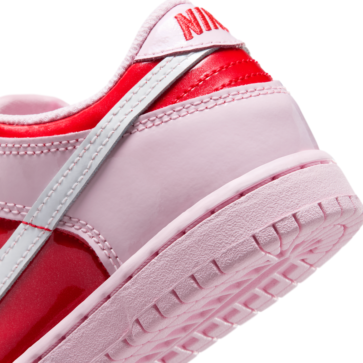 Nike Dunk Low Valentine's Day (2026) (PS)