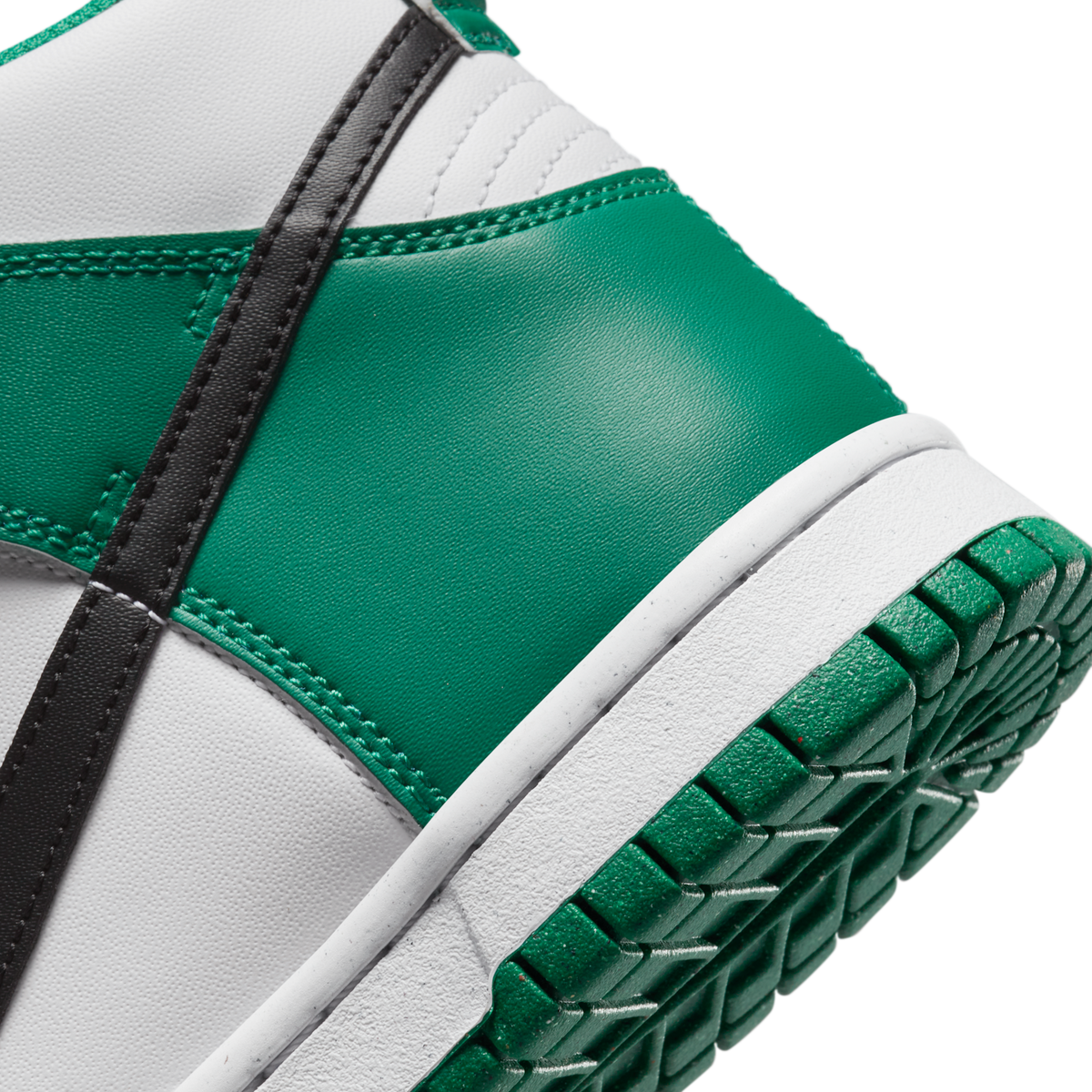 Nike Dunk High Celtics (GS)