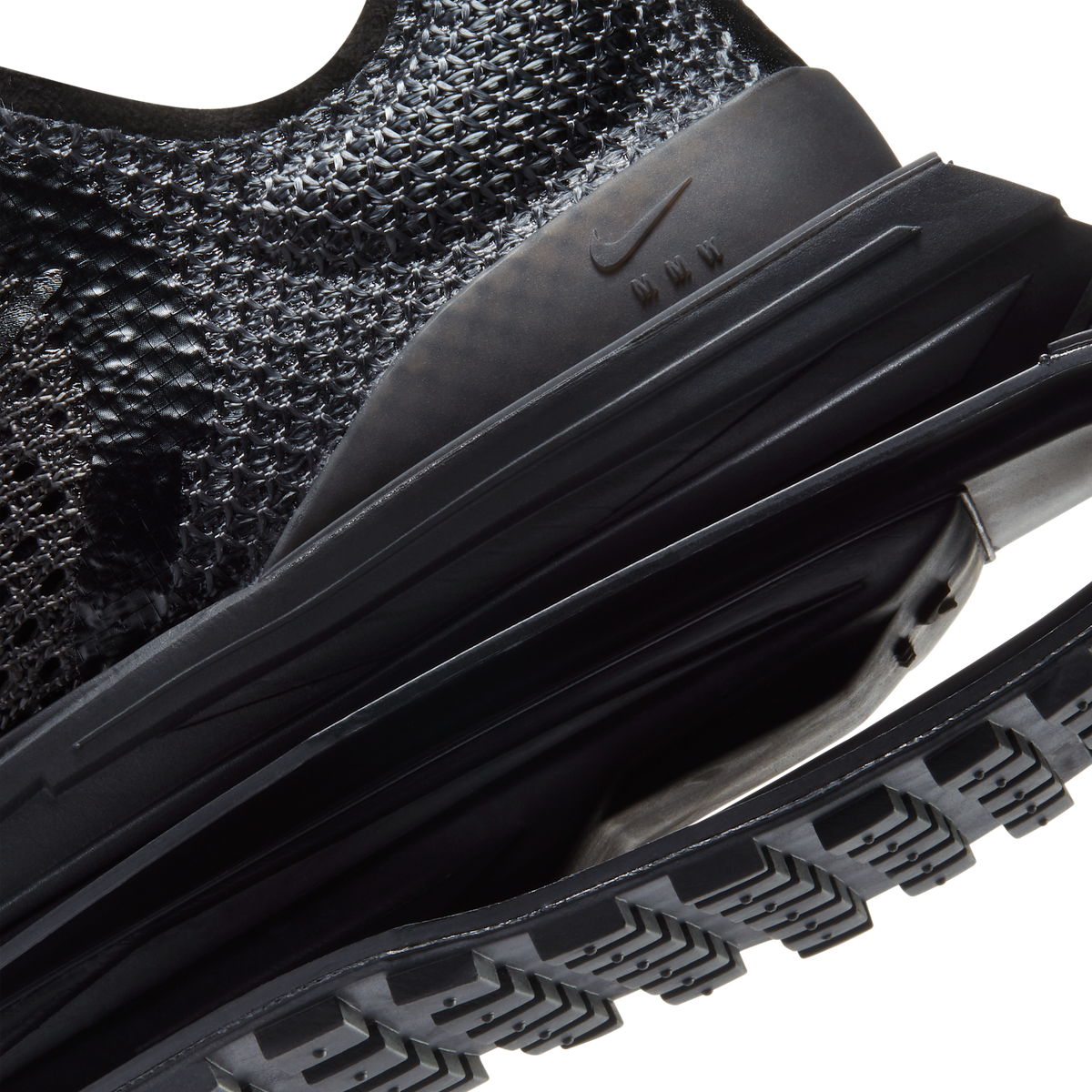 Nike Zoom MMW 004 Triple Black | DC7442-001