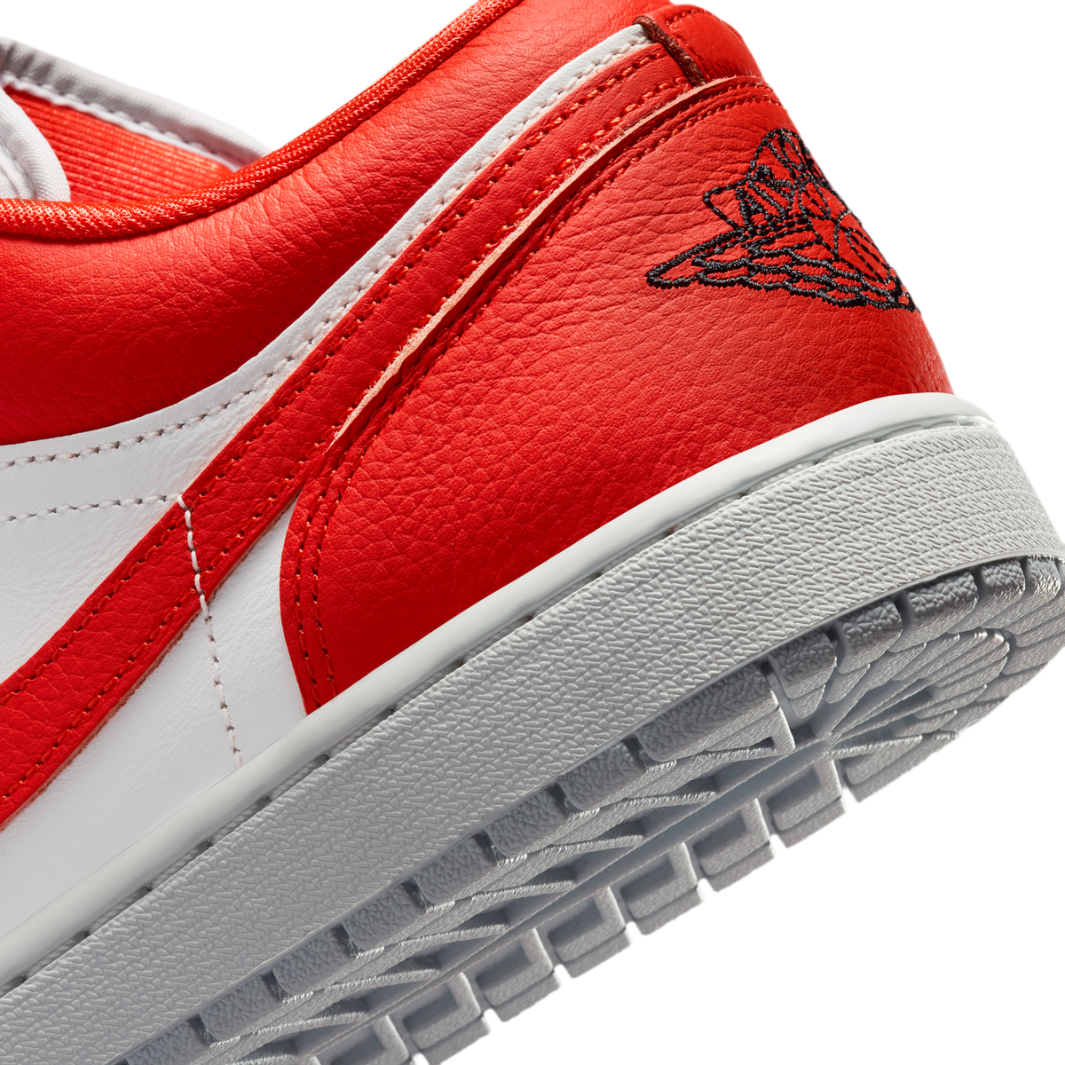 Jordan 1 Low SE Chile Red
