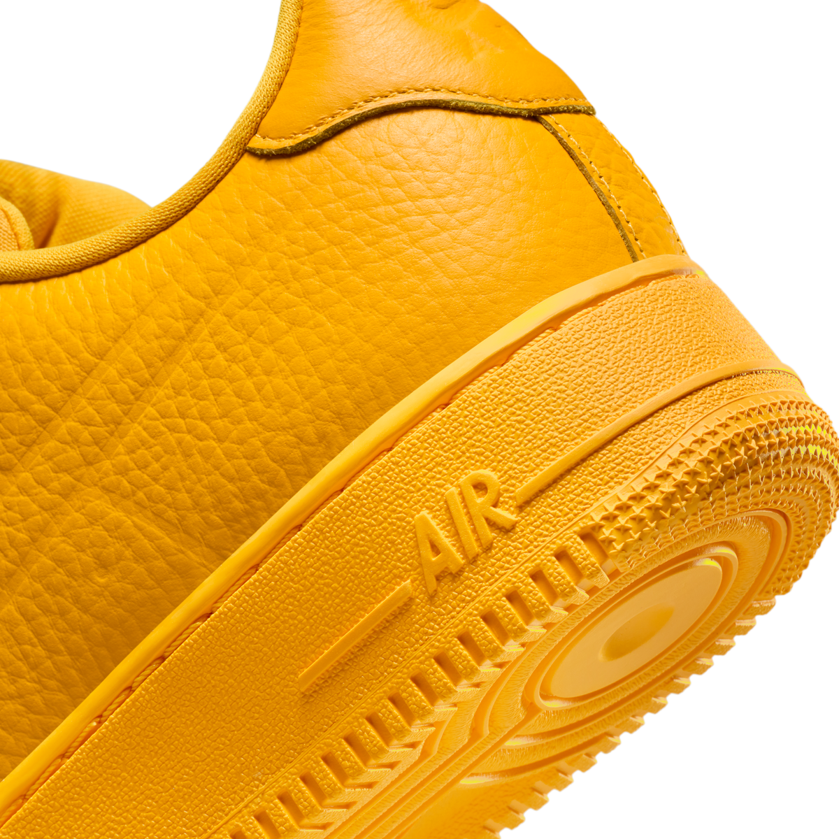 Nike Air Force 1 Low '07 Pro-Tech Waterproof University Gold