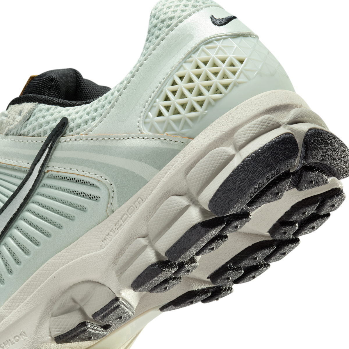 Nike Zoom Vomero 5 Light Silver Chrome (Women's)