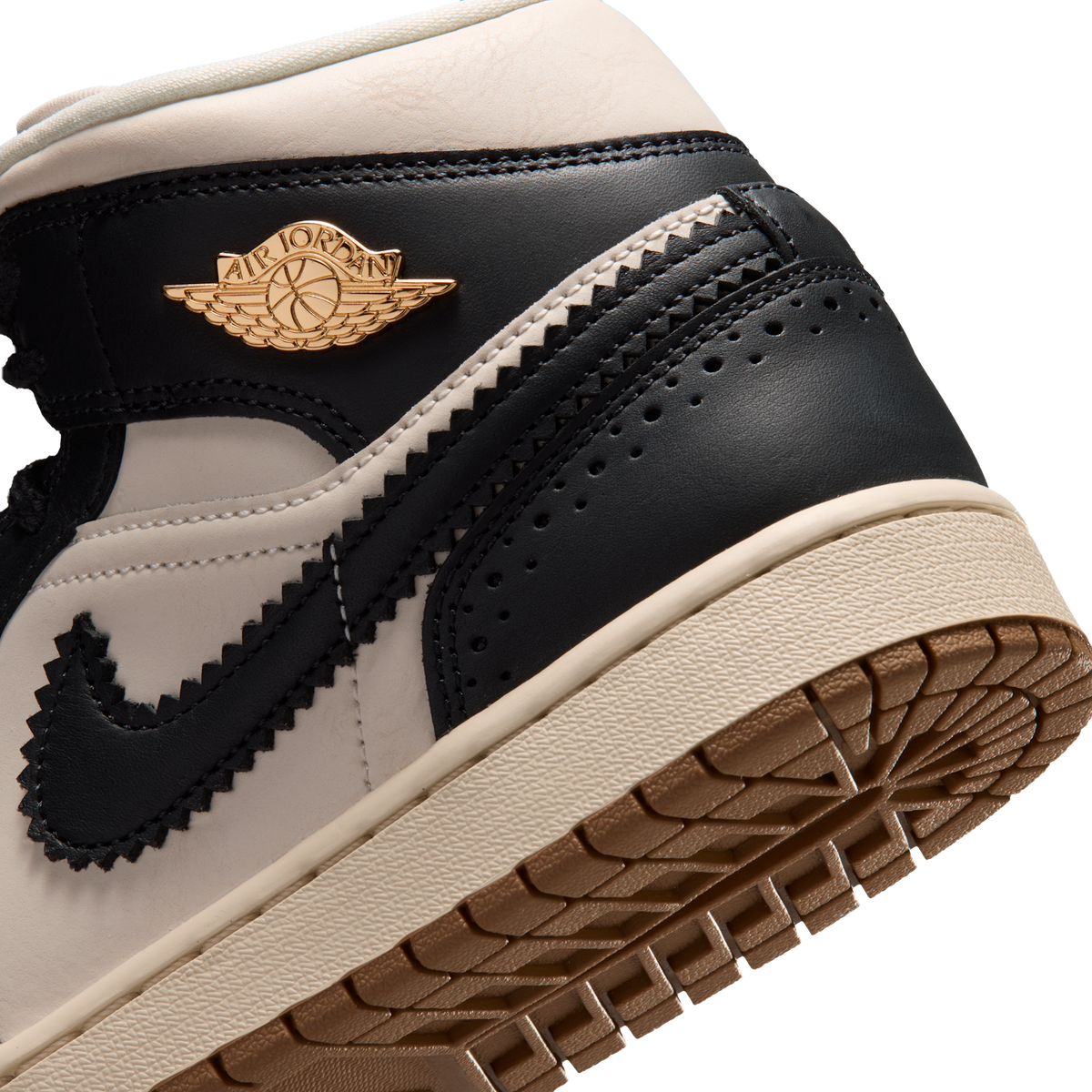 Jordan 1 Mid SE Off Noir Chalk (Women's)