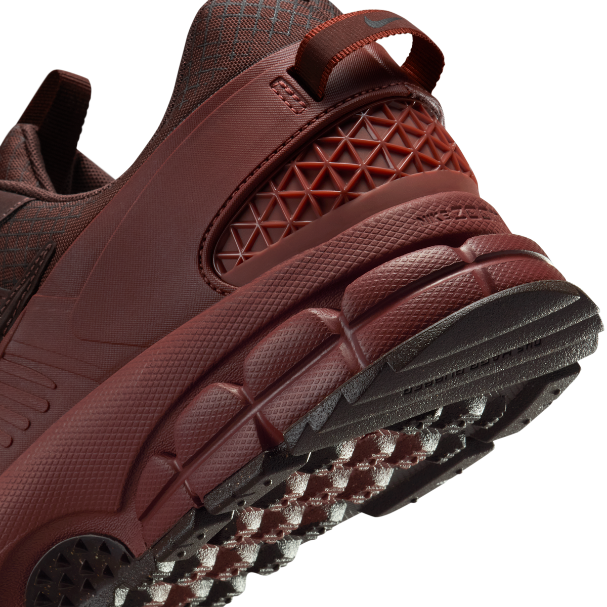 Nike Zoom Vomero 5 Roam Baroque Brown Red Sepia