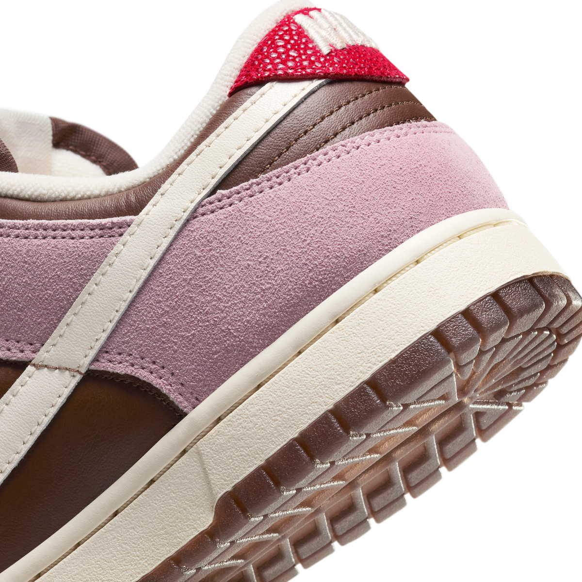 Nike Dunk Low Neapolitan | HM0987-200