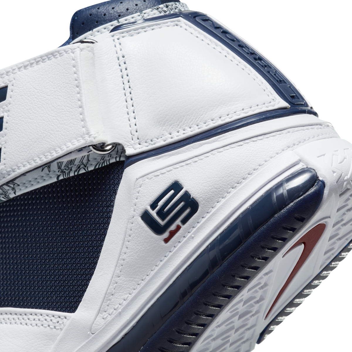 Nike LeBron Zoom 2 Midnight Navy (2022)