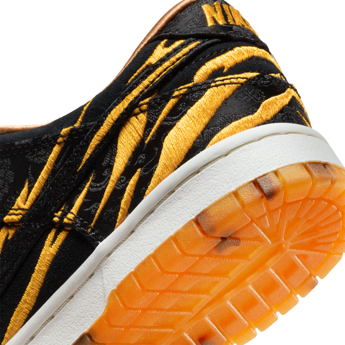 Nike Dunk Low Year of the Tiger (2022) (GS)