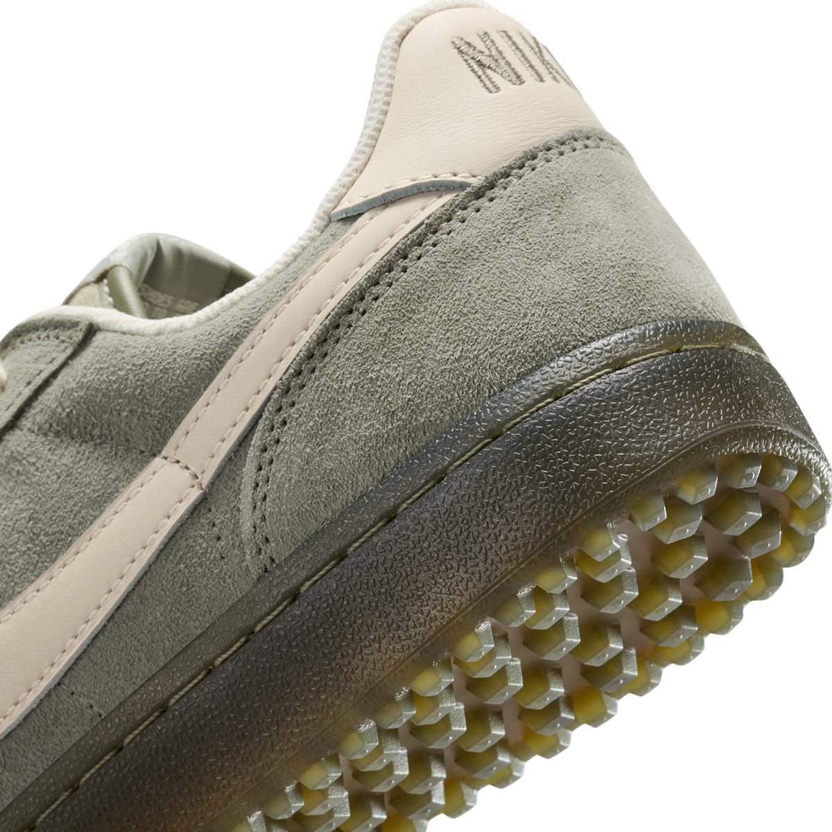 Nike Field General Light Army Natural | IF0666-300