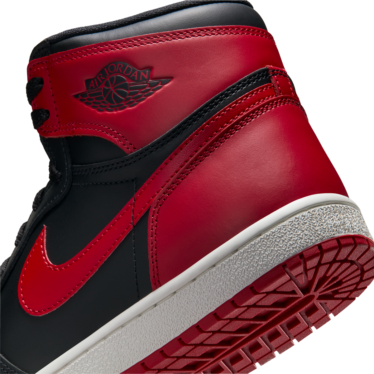 Jordan 1 Retro High '85 OG SP Bred (2025)