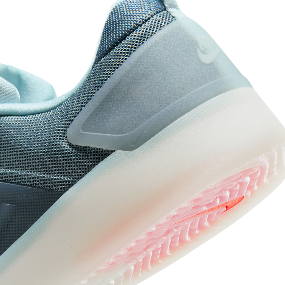 Nike SB Zoom Nyjah 4 Glacier Blue