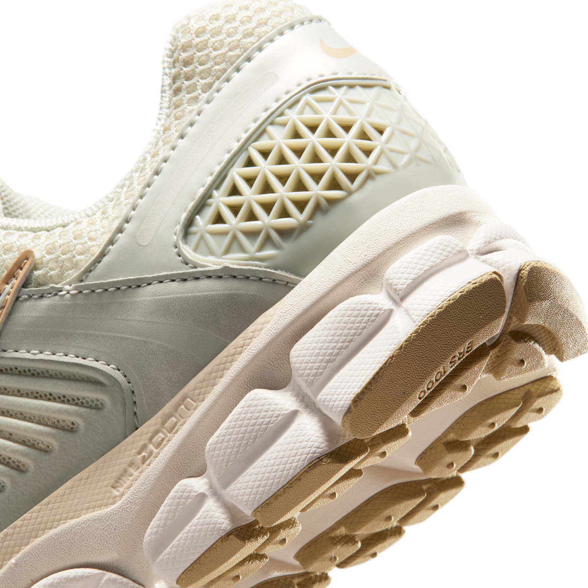 Nike Zoom Vomero 5 Light Bone Phantom (Women's)