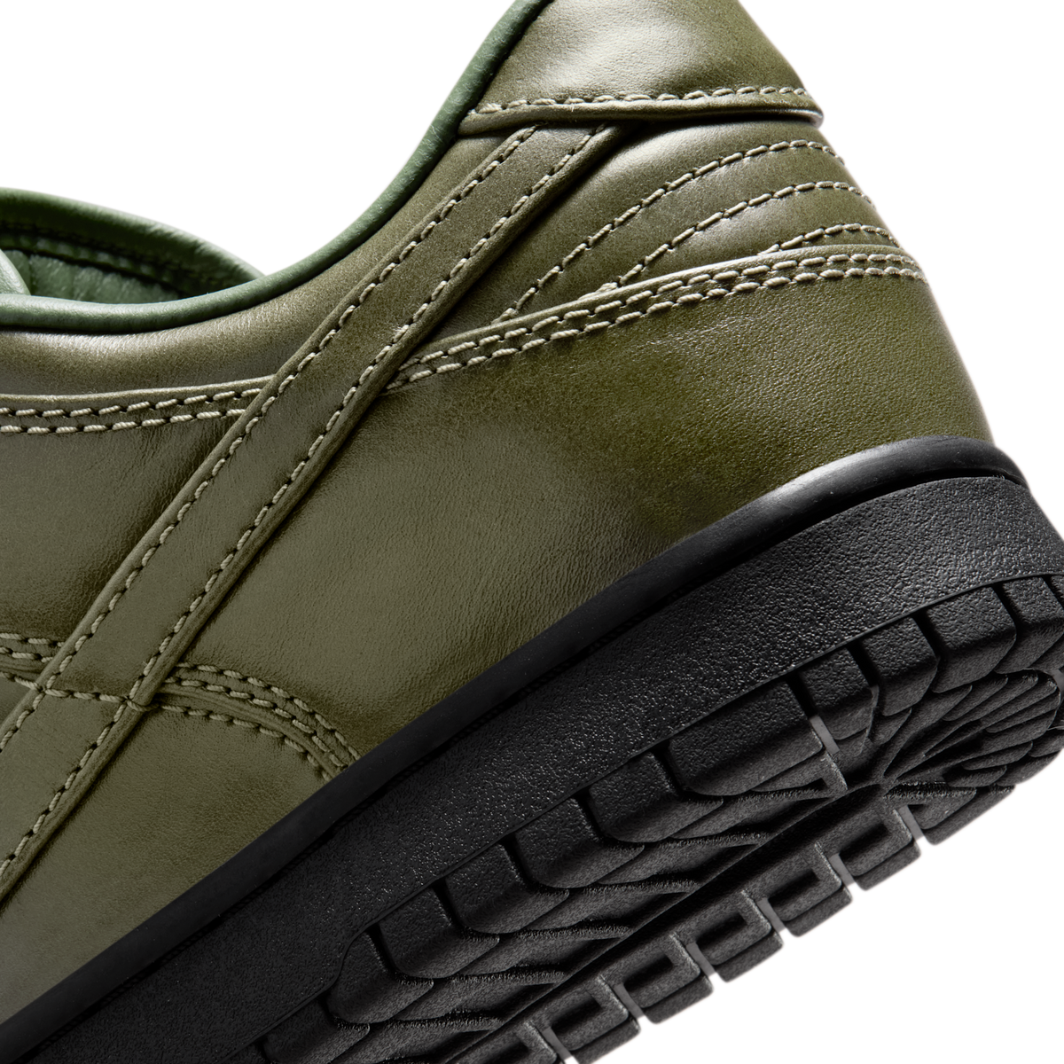Nike Dunk Low Retro Premium Army Olive Black | IQ3342-300