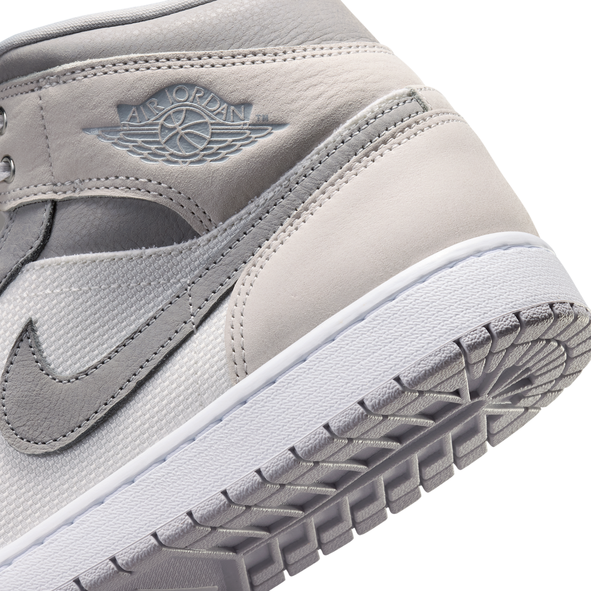 Jordan 1 Mid SE White Phantom Sail Light Smoke Grey