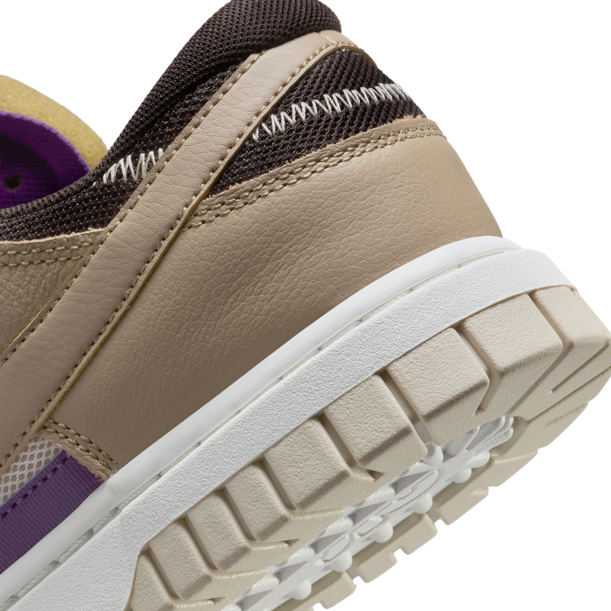 Nike Air Dunk Jumbo Mushroom