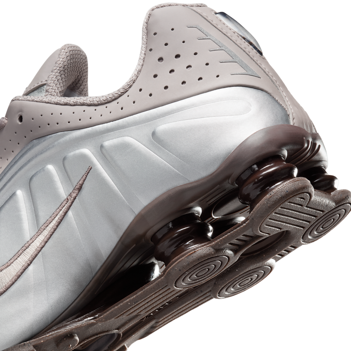 Nike Shox R4 Cave Stone | HQ1988-200