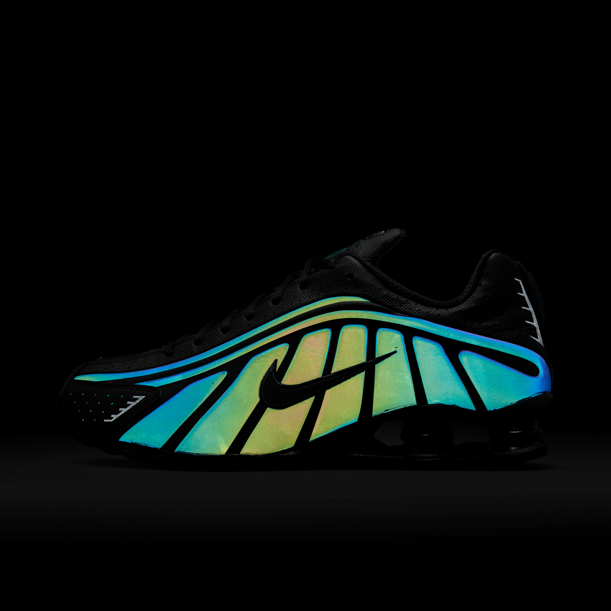 Nike Shox R4 SE Black Seaweed | IM6596-001