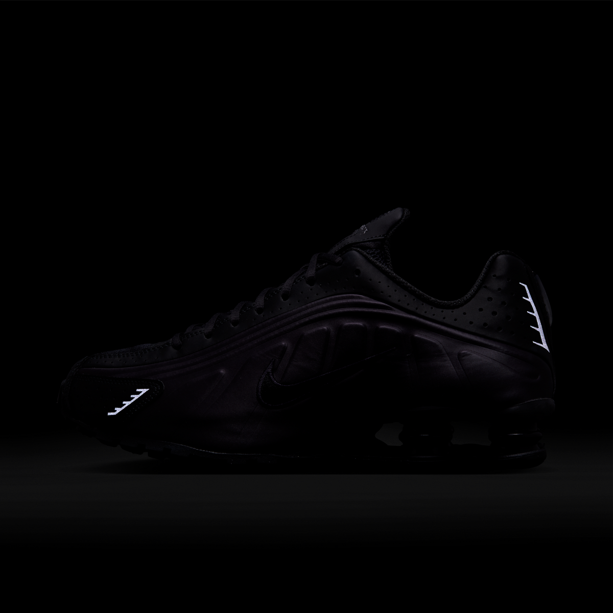 Nike Shox R4 Cave Purple Black