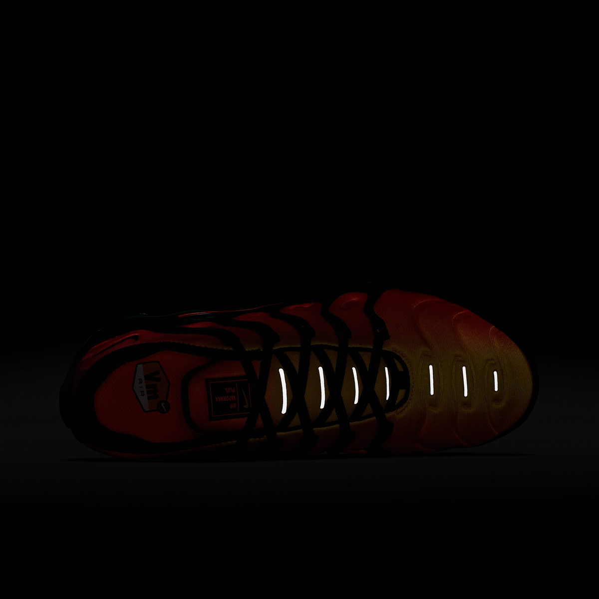 Nike Air VaporMax Plus Black Orange Crimson | 924453-006