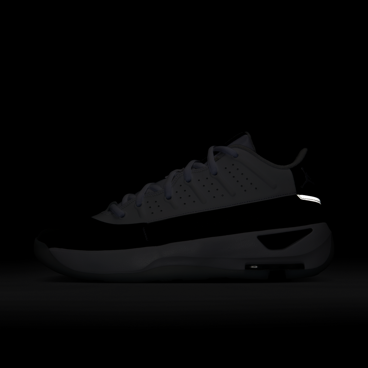 Jordan Max Aura 7 White Summit White Black