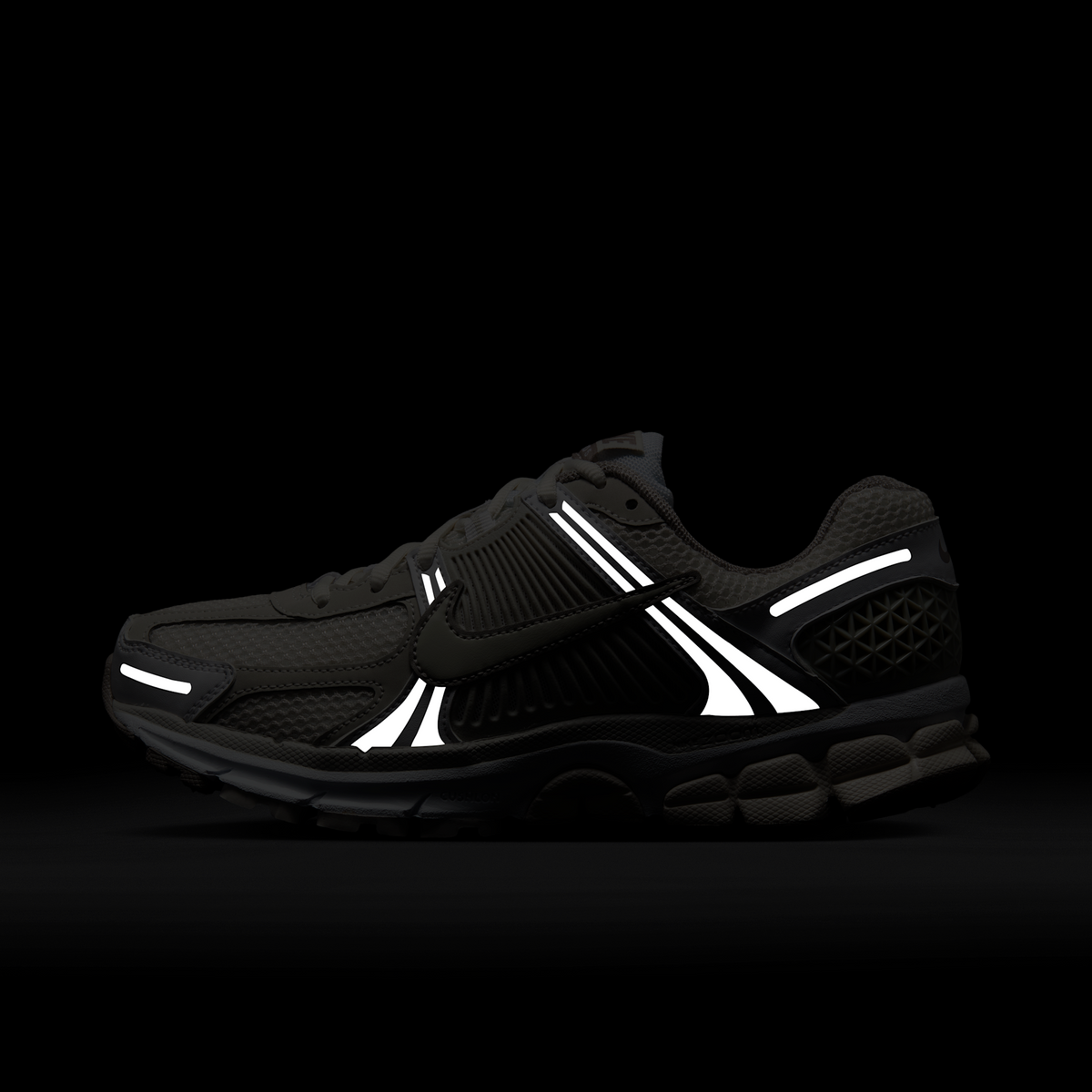 Nike Zoom Vomero 5 Light Bone (Women's)