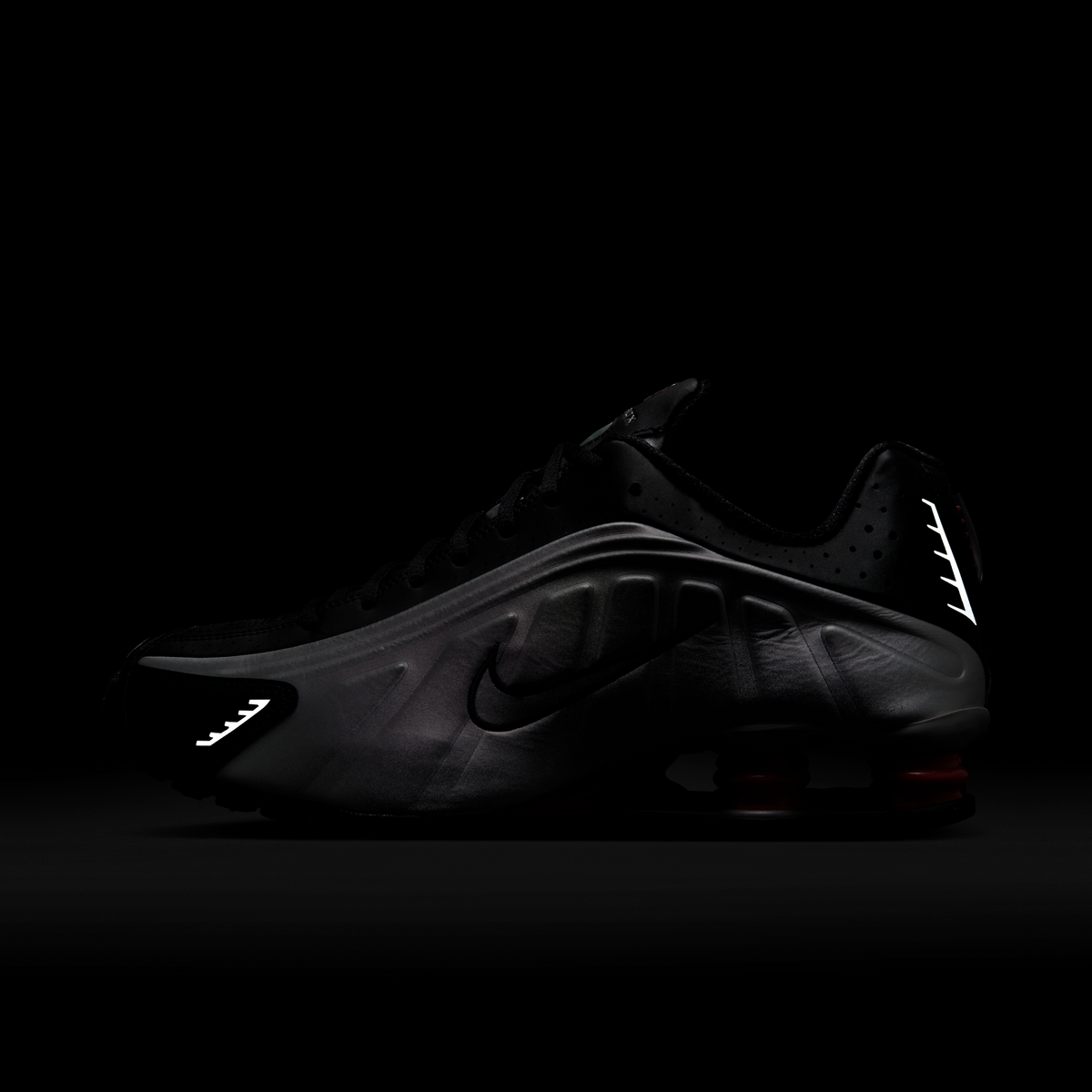 Nike Shox R4 Black Metallic Silver (2025)