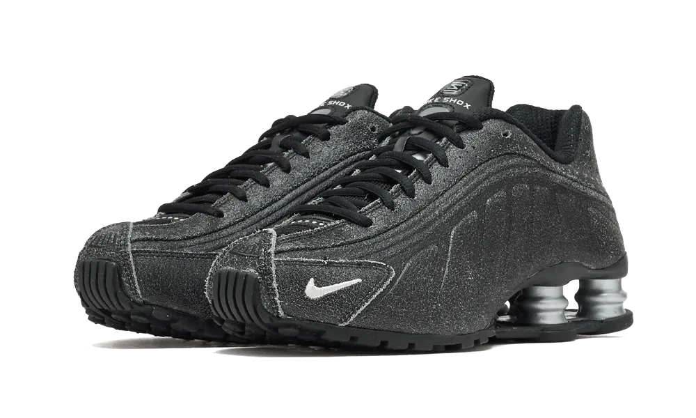 Shox R4 Distressed Leather
