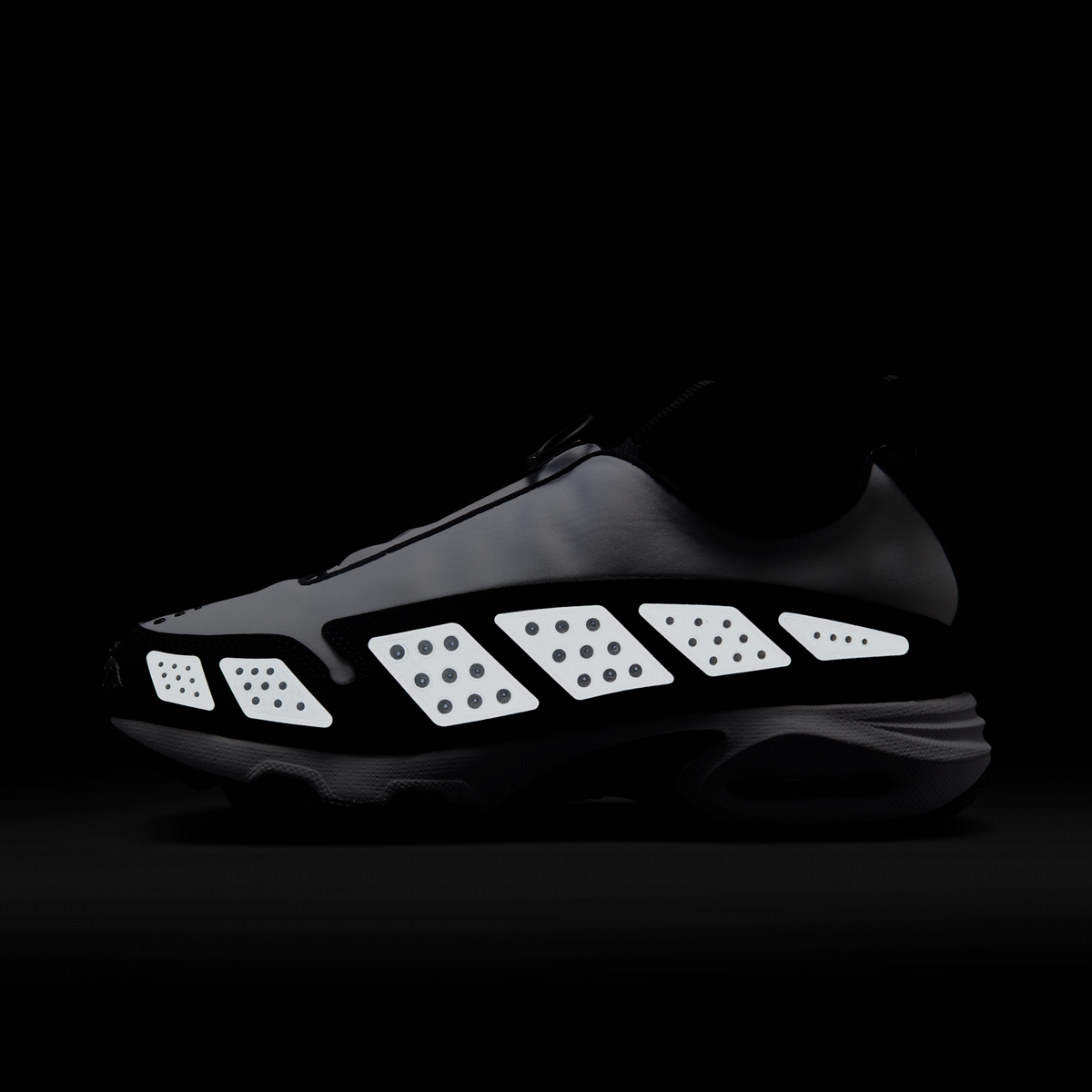 Nike Air Max Sunder White Black (Women's)