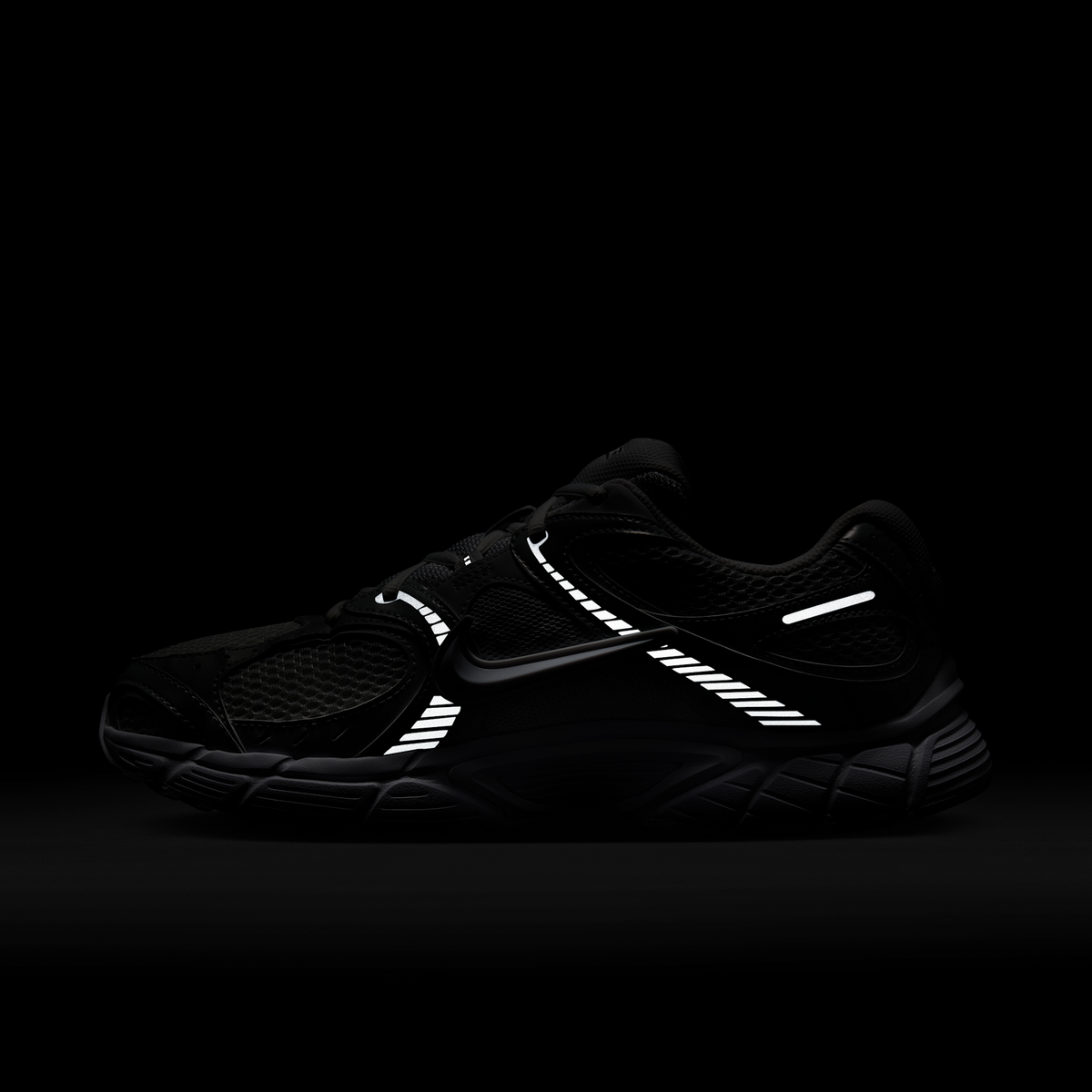 Nike V5 RNR White Black Metallic Silver