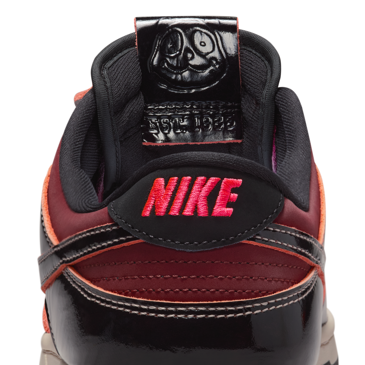 Nike Dunk Low SE Red Panda | HQ1965-600