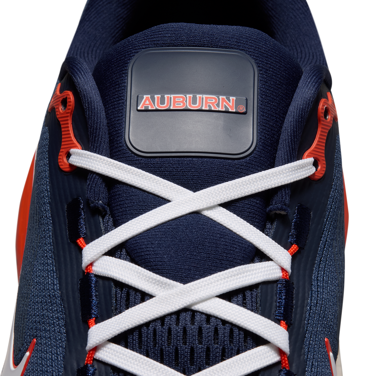 Nike Vomero 18 Auburn