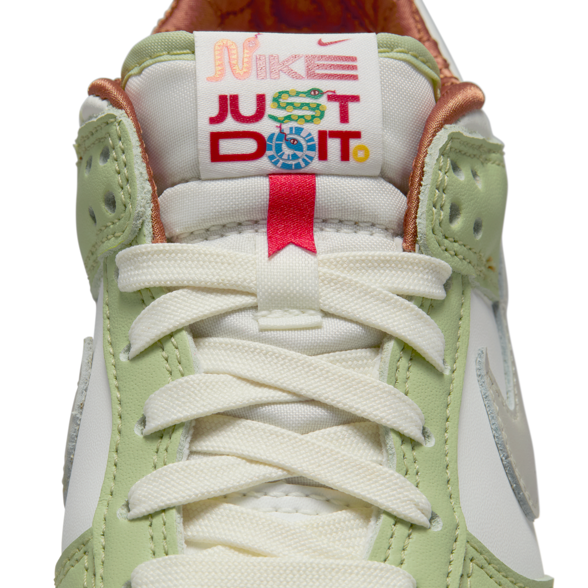 Nike Dunk Low Year of the Snake (GS)