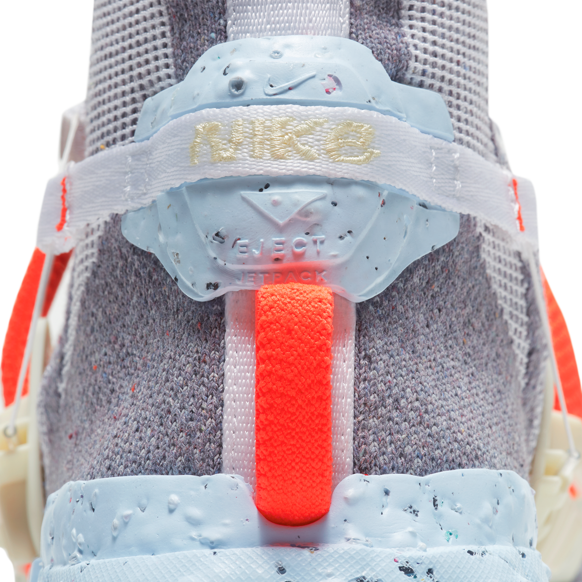 Nike Space Hippie 03 Vast Grey Hyper Crimson | CQ3989-001